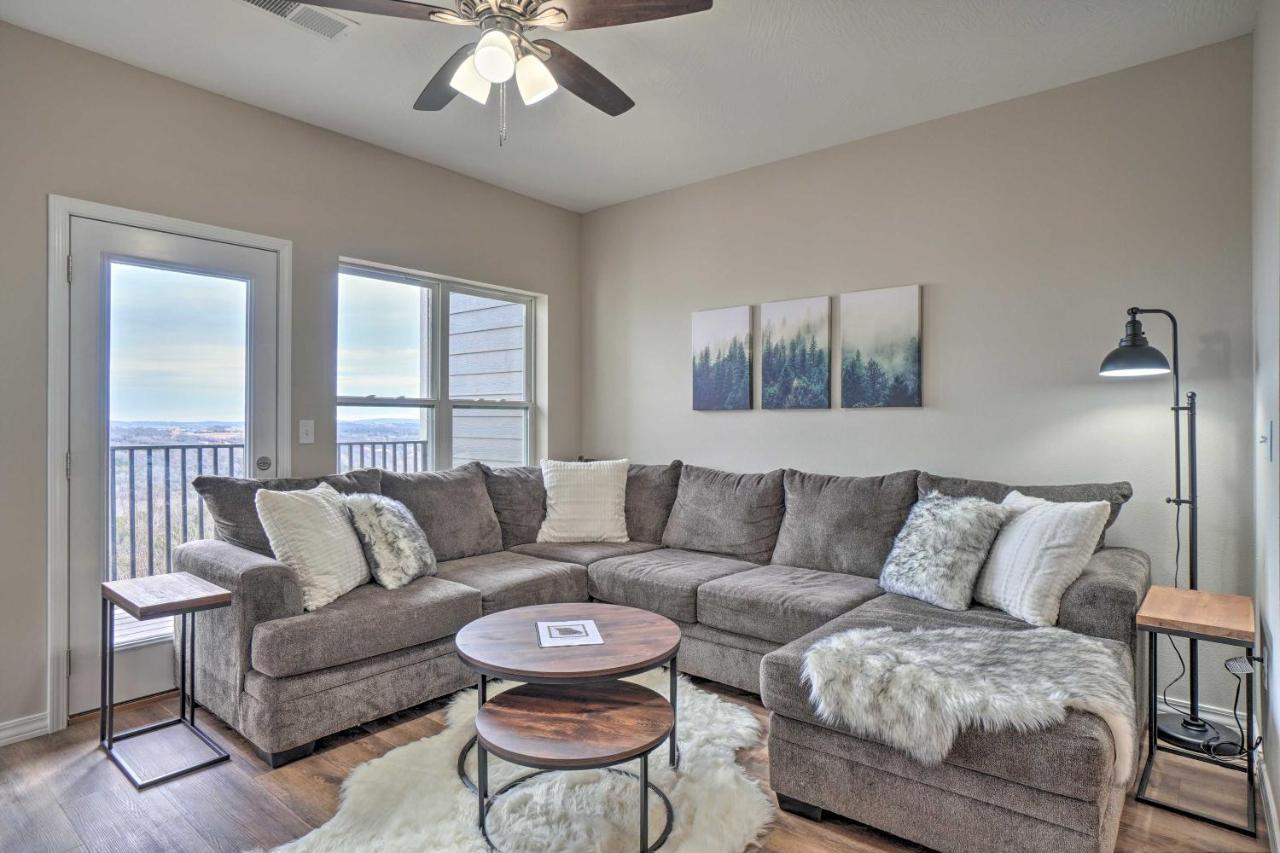 Family-Friendly Branson Condo About 3 Mi To Strip Exterior photo