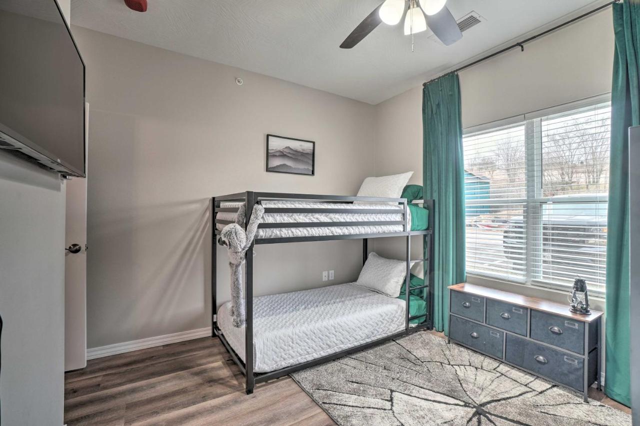 Family-Friendly Branson Condo About 3 Mi To Strip Exterior photo